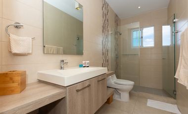 Casa en Venta con Amenidades Única en Bijao, Quarry States