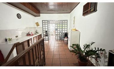 Se vende casa en Avenida Balboa, Bella Vista