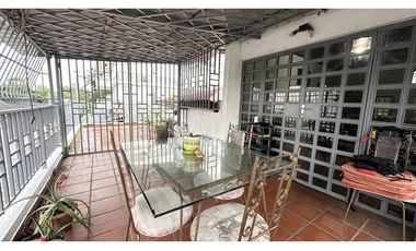 Se vende casa en Avenida Balboa, Bella Vista