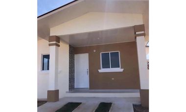 Nueva Casa en Parita, Herrera (enfrente de la Terpel)