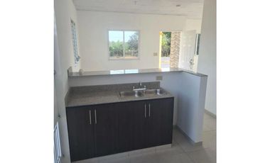 Nueva Casa en Parita, Herrera (enfrente de la Terpel)