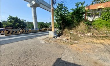 Se vende 2688 M2 en Vista Alegre frente Línea 3 del Metro PO
