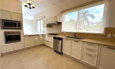 APARTAMENTO PLANTA BAJA THE RESERVE CON AMPLIO PATIO