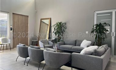 Casa comercial en venta en Coco del Mar. Panamá. 24-6551.