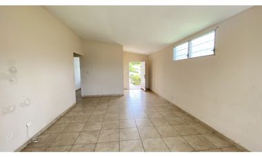 CASA EN VENTA EN BRISAS DEL GOLF, ARRAIJN(JL)