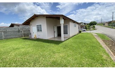 CASA EN VENTA EN BRISAS DEL GOLF, ARRAIJN(JL)