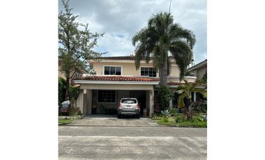 VENDO CASA COSTA BELLA - COSTA DEL ESTE