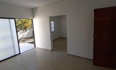 Casa en Arriendo en Av. Quilín/Tobalaba