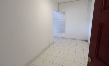 Casa en Arriendo en Av. Quilín/Tobalaba