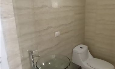 Local Comercial en Arriendo en Av. Quilín/Tobalaba