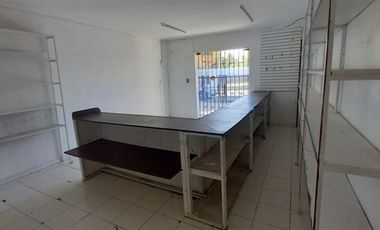 Local Comercial en Arriendo en Av. Quilín/Tobalaba
