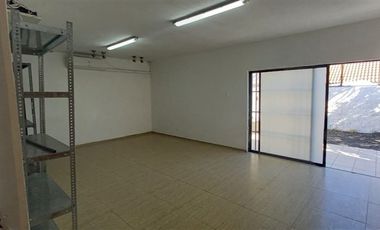 Local Comercial en Arriendo en Av. Quilín/Tobalaba