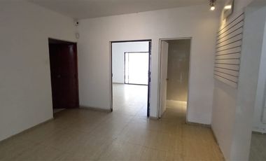Local Comercial en Arriendo en Av. Quilín/Tobalaba