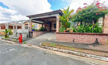 CASA EN ALQUILER EN URBANIZACION MONTELIMAR LA CHORRERA