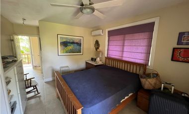 Venta – Propiedad con 2 Casas + Vista al Lago en Las Cumbres