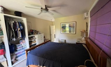 Venta – Propiedad con 2 Casas + Vista al Lago en Las Cumbres