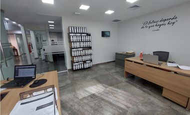 Se vende oficina Chalet en Los ngeles Betania 303 m2 JS