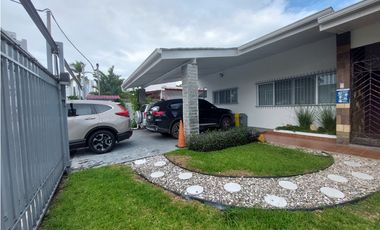 Se vende oficina Chalet en Los ngeles Betania 303 m2 JS