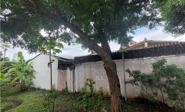 Se vende oficina Chalet en Los ngeles Betania 303 m2 JS