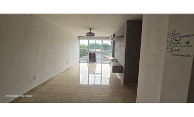 Vendo apartamento en San Antony Hills 3 habitaciones vacio
