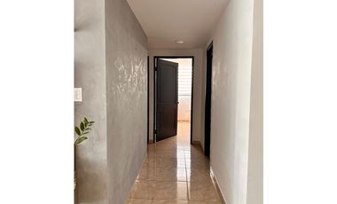 Vendo apartamento en San Antony Hills 3 habitaciones vacio