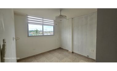 Vendo apartamento en San Antony Hills 3 habitaciones vacio