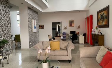 VENDO CASA RESIDENCIAL - LA CHORRERA SECTOR SANTA CLARA