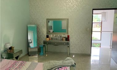 VENDO CASA RESIDENCIAL - LA CHORRERA SECTOR SANTA CLARA