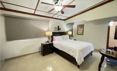 Venta de Casa con Dos Residencias Independientes en Betania, Panama