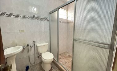 Venta de Casa con Dos Residencias Independientes en Betania, Panama