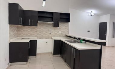 CASA EN VENTA EN THE HILLS SUMMER HILLS