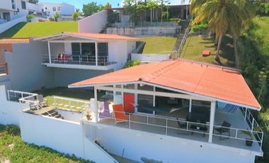 Venta de Casa Frente al mar en Playa Corona, San Carlos