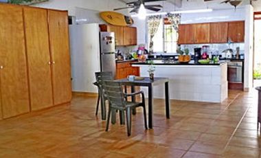 Venta de Casa Frente al mar en Playa Corona, San Carlos