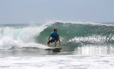 Spacious home with stunning ocean views