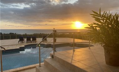 Spacious home with stunning ocean views