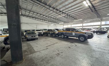 GALERA COMERCIAL EN BELLA VISTA