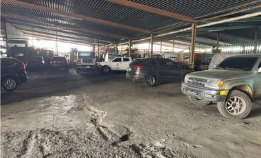 GALERA COMERCIAL EN BELLA VISTA