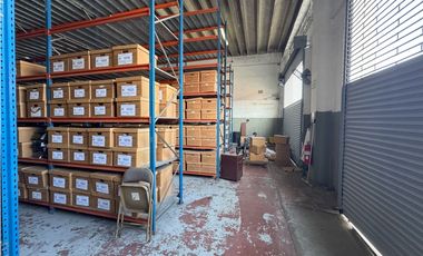 GALERA COMERCIAL EN BELLA VISTA