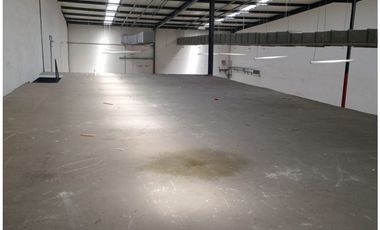 Venta de Galera en Parque Industrial Las Americas