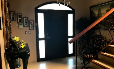 Melissa Foster Luxury Vende Casa en Costa Sur-El Doral MF882