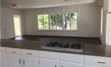 Melissa Foster Luxury Vende Casa en Los Rios MF966
