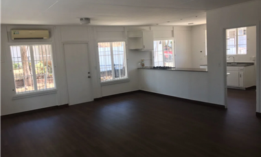 Melissa Foster Luxury Vende Casa en Los Rios MF966