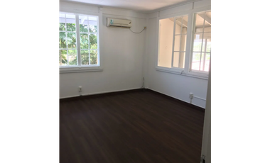 Melissa Foster Luxury Vende Casa en Los Rios MF966