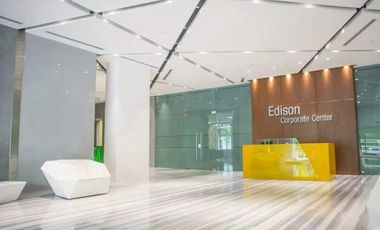 Melissa Foster Alquila/Vende Oficina en Edison Park MF806