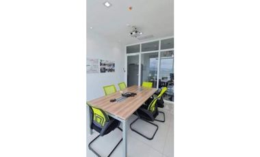 Melissa Foster Alquila/Vende Oficina en Edison Park MF806