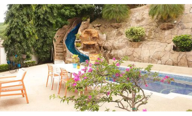 Melissa Foster Luxury Vende Casa en Fuente del Fresno MF871