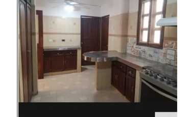 Melissa Foster Luxury Vende Hermoso Casa en Bethania MF878