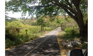 Se Vende Terreno en Playa Leona 