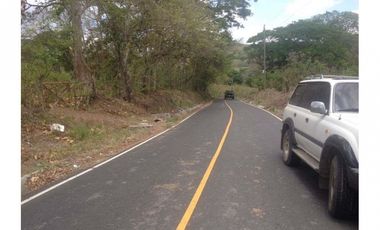 Se Vende Terreno en Playa Leona 