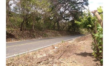 Se Vende Terreno en Playa Leona 